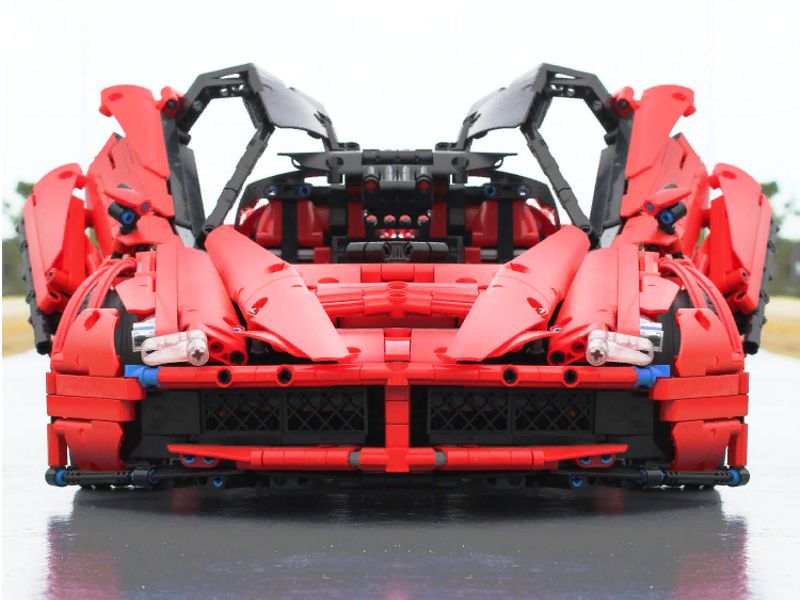  Happy Build  Ferrari LaFerrari, 3260 +   (,   )  TECHNIK