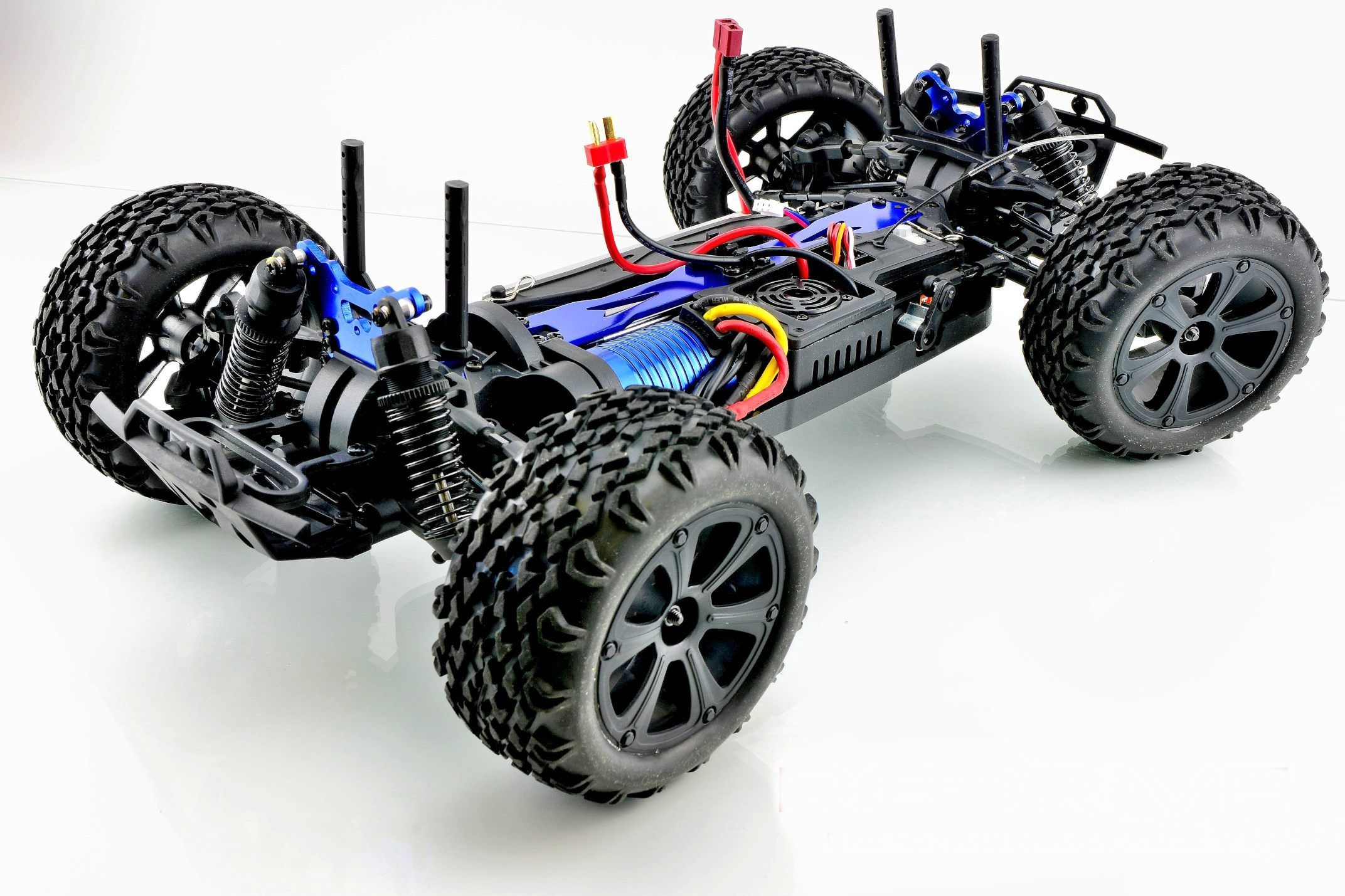  1/10 4WD  - Chebi 10 PRO (/ ,  7.4 3200 Lipo, 2.4 )