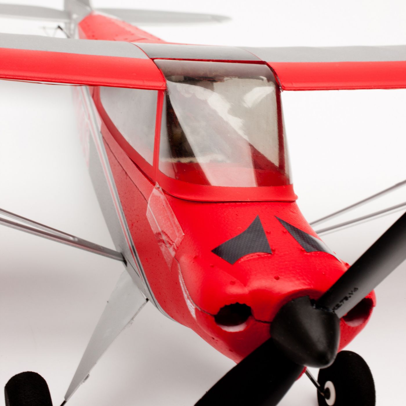  - UMX Carbon Cub SS 610 BNF