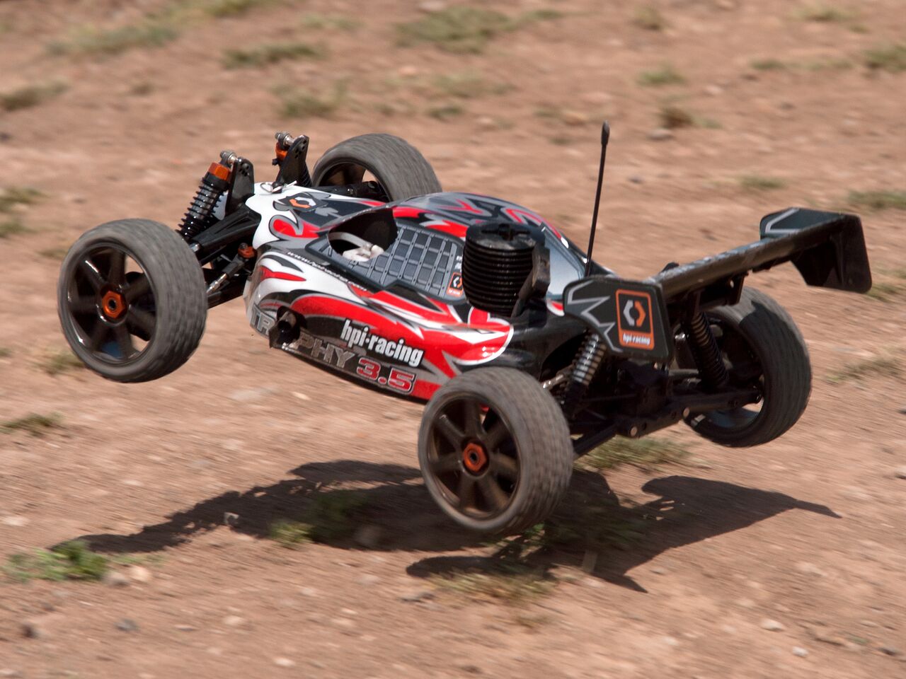  1/8  - Trophy 3.5 Buggy RTR 2.4GHz