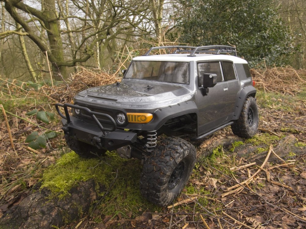  1/10  - Venture FJ Cruiser RTR 4WD ()