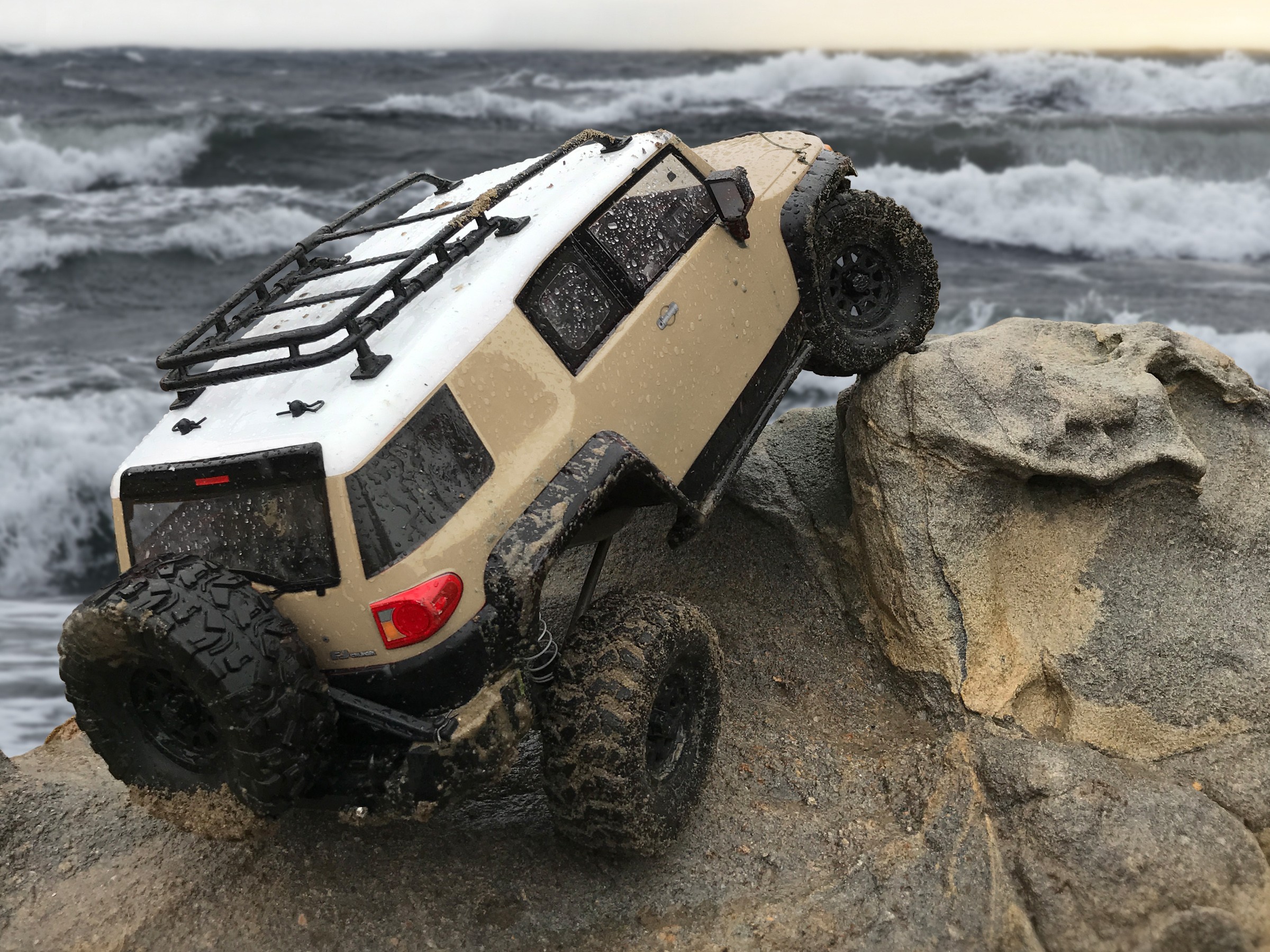  1/10  - Venture FJ Cruiser RTR 4WD ( )