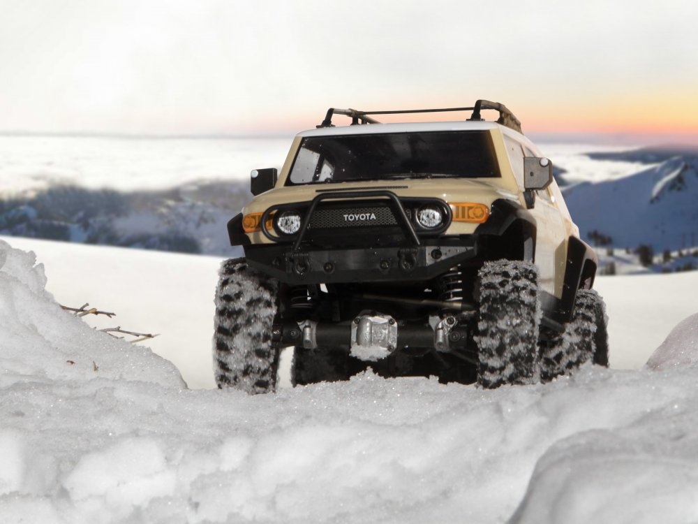  1/10  - Venture FJ Cruiser RTR 4WD ( )