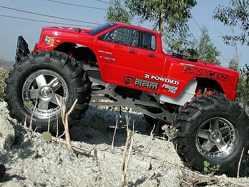   1/8 - 2002 DODGE RAM (SAVAGE , T MAXX) 