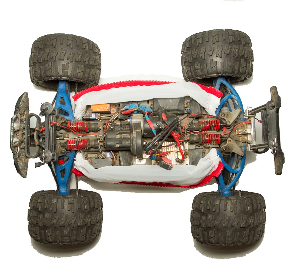   TRAXXAS SUMMIT 1:10