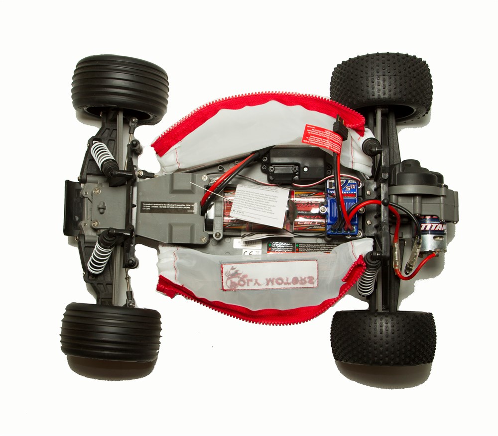   TRAXXAS RUSTLER 1:10