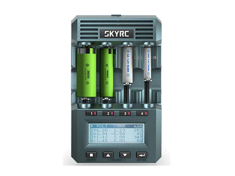    SkyRC MC3000  Bluetooth (11-18V 50W C:3A D:2A)