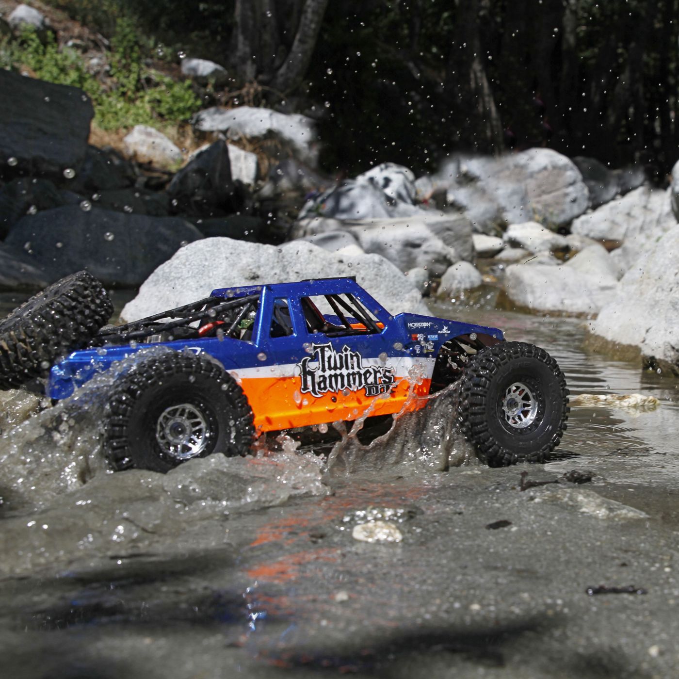   1/10 - Twin Hammers DT 1.9 RTR (     )